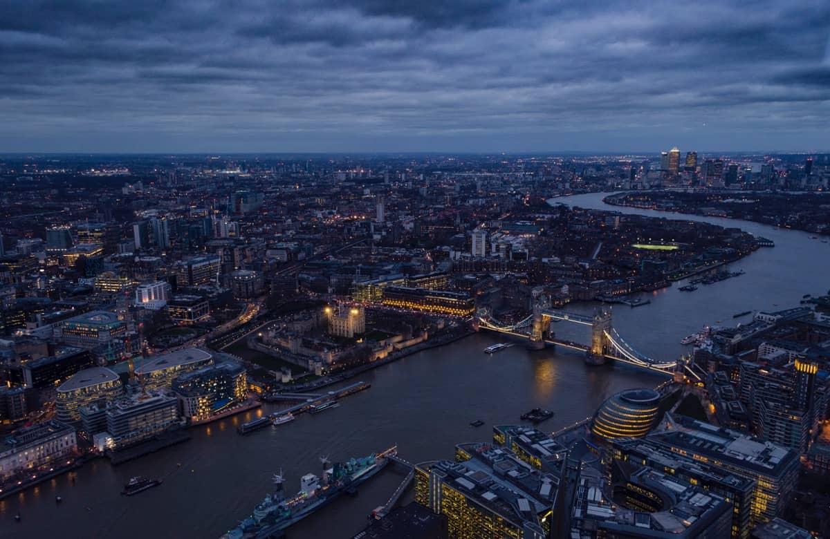 London City Night Buildings