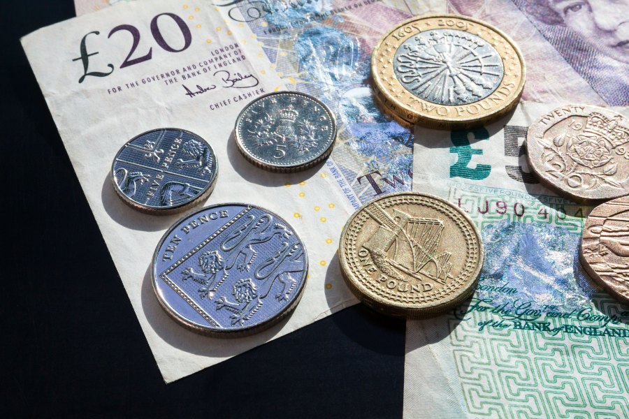 Tipping Etiquette in the UK HFS London